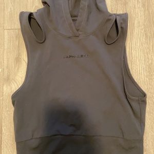 Alphalete hooded muscle tank. Dark grey color, great condition!